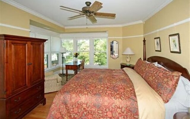 Barrington House Bed & Breakfast