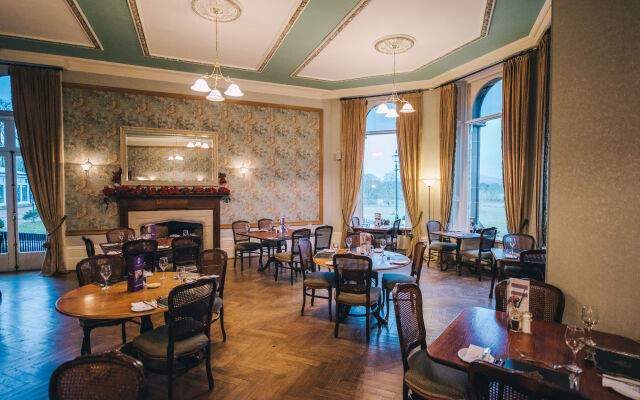 Cornhill Castle Hotel