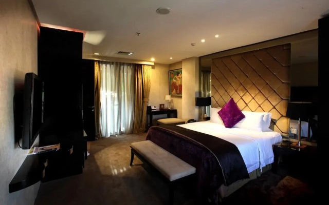 The Amaroossa Hotel