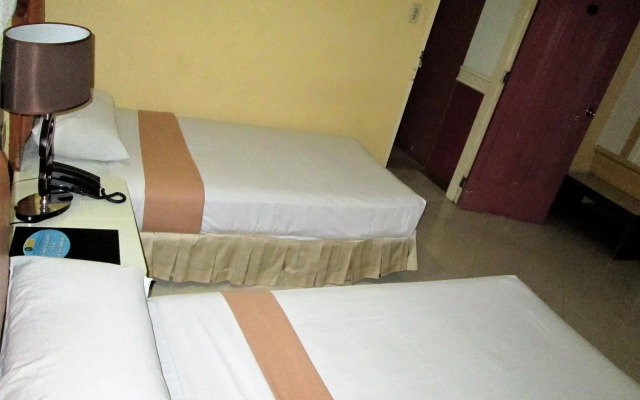Discovery Hotel