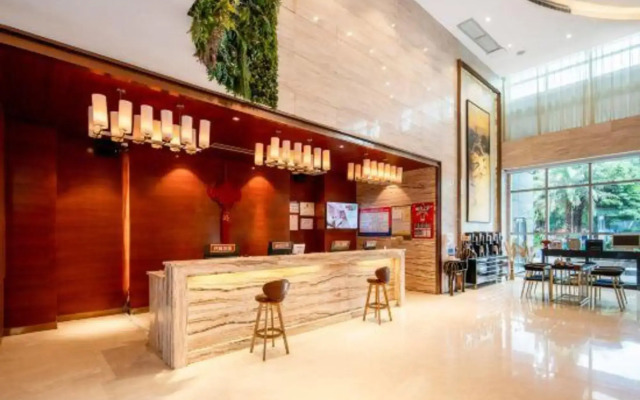 Kaye Hotel Liuzhou Wuling Railway Station