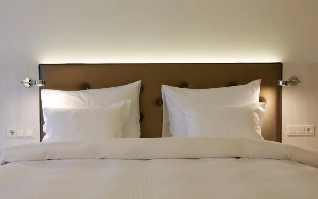 elaya hotel kleve