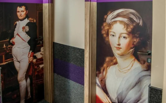 White House Family Hotel