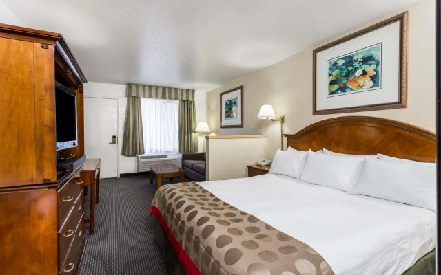 Country Inn & Suites by Radisson, Vallejo Napa Valley, CA