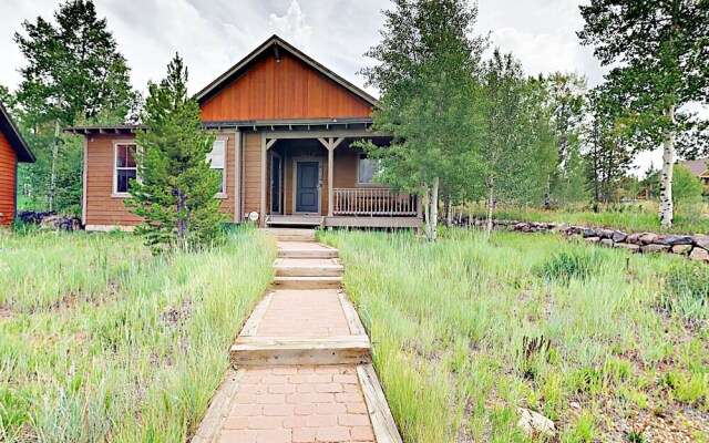 100 Deer Track Court House