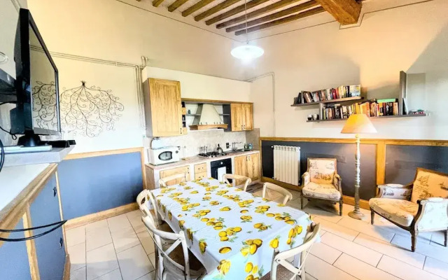 Apt 6 - Magical Grounds With Pool Jacuzzi Sleeps 4