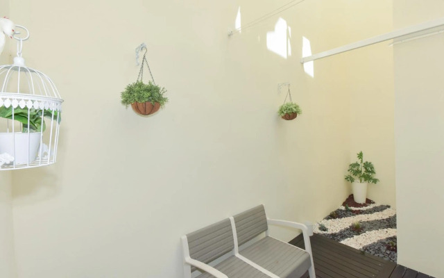 Near The Beach Apartments