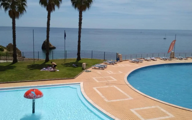 Inema Beach House Iberlagos