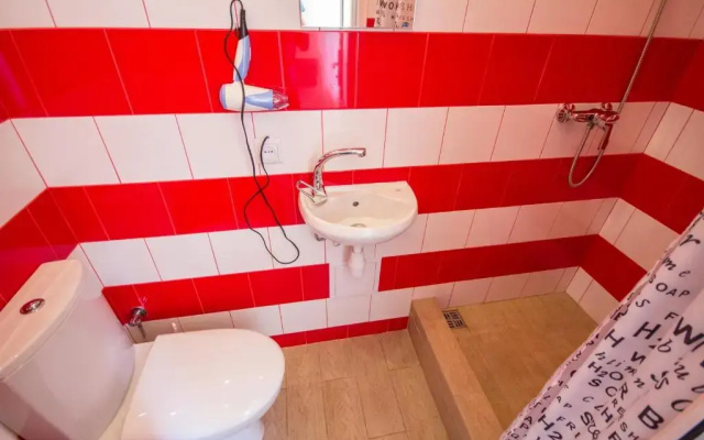 Economy Apartment on Krehivska 7