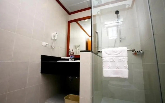 Nam Cuong Hai Duong Hotel