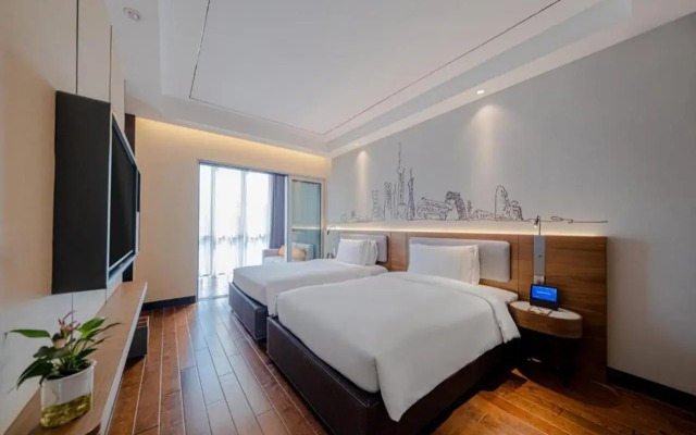 UrCove by Hyatt Shanghai Pudong East