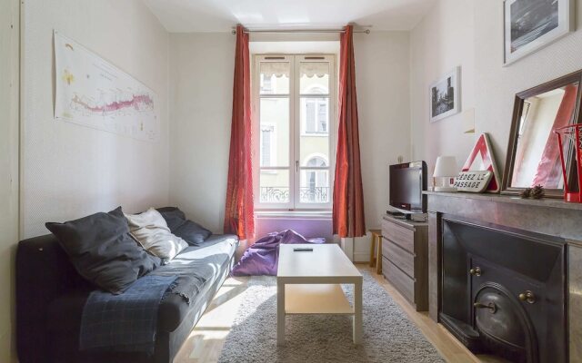 Charming 3 Room Apartment - Lyon