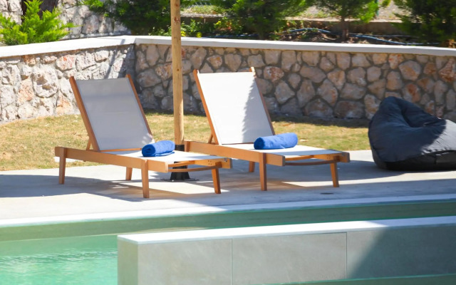 Delfinia Resort