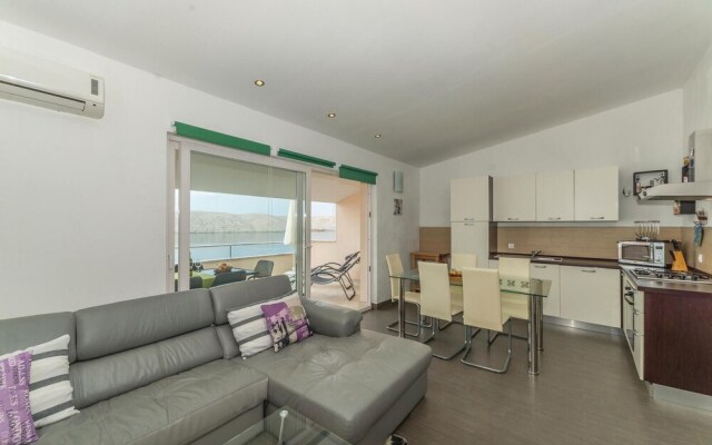 Amazing Home in Miskovici With Wifi and 3 Bedrooms