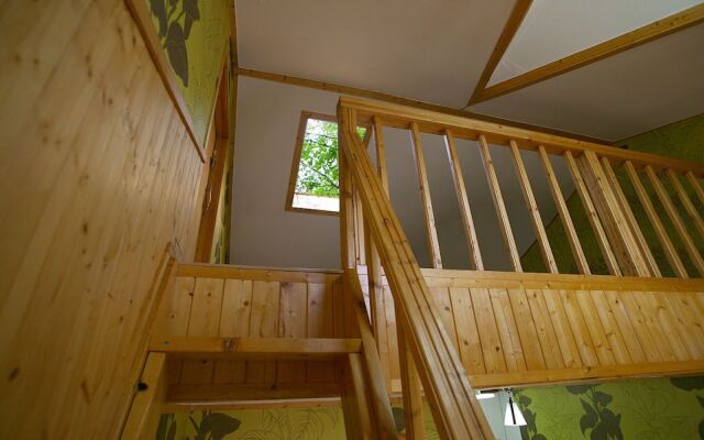 Spring Summer Fall Winter Pension