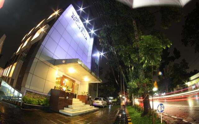 Sutan Raja Guest House