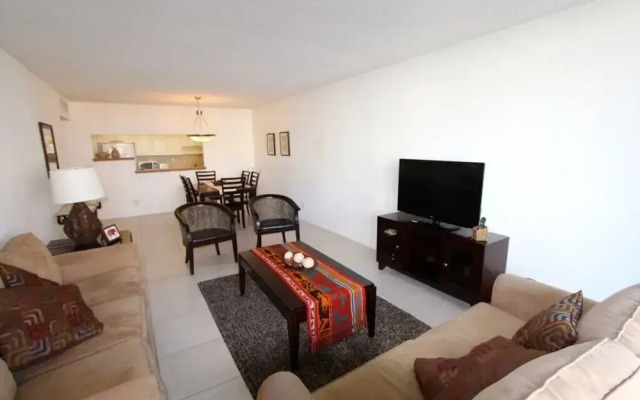 Standard 1 Bedroom Ocean View Or805