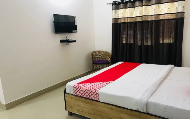 Hotel Sahaj Villa by OYO Rooms