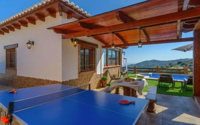 Villa Veronica Torrox by Ruralidays