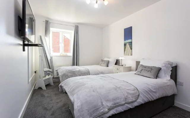 Beautifully Designed 3 Bed House - in Manchester