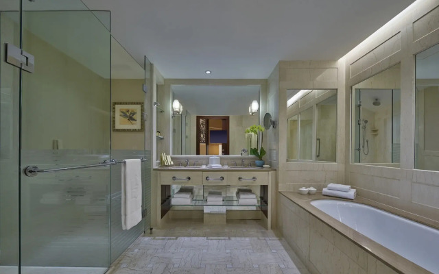 Futian Shangri-La Shenzhen