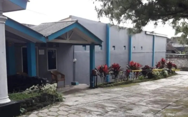 Hotel Dirgantara