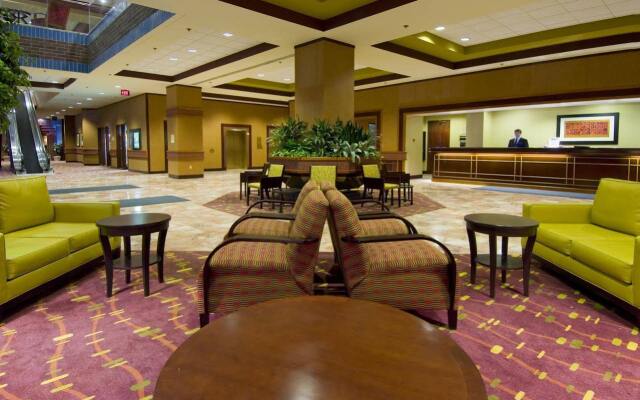 DoubleTree by Hilton Lansing