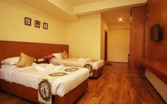 Hotel Tarayana Grand
