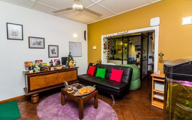 Settle Inn Tourist Lodge
