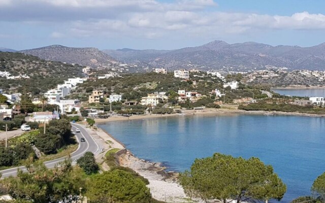 Blue Senses Villas Next to the Beach Heated Pool