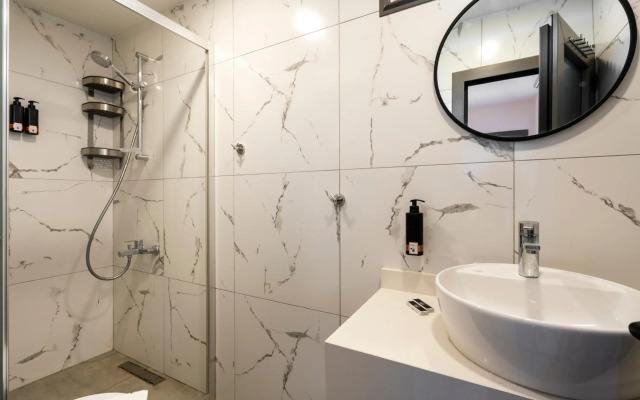 Daphnis Hotel
