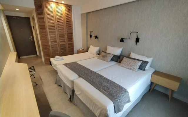 Minoa Hotel