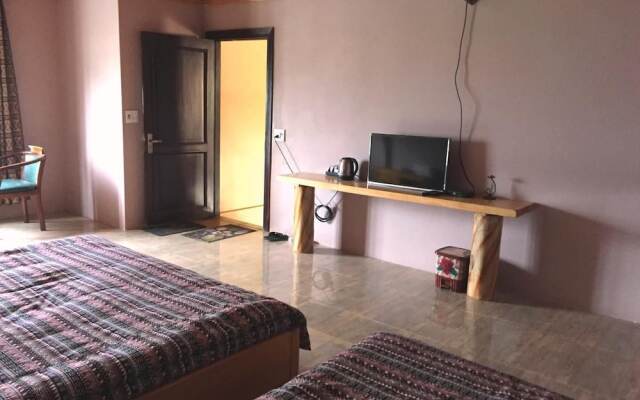 Pinocchio Tavan Homestay