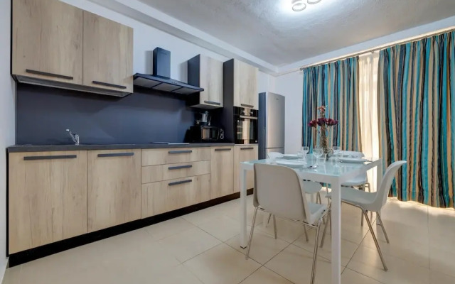 1 Bedroom Apartment Sliema Tigne Suites