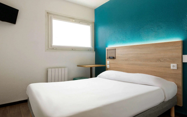 Отель  F1 Reims Tinqueux