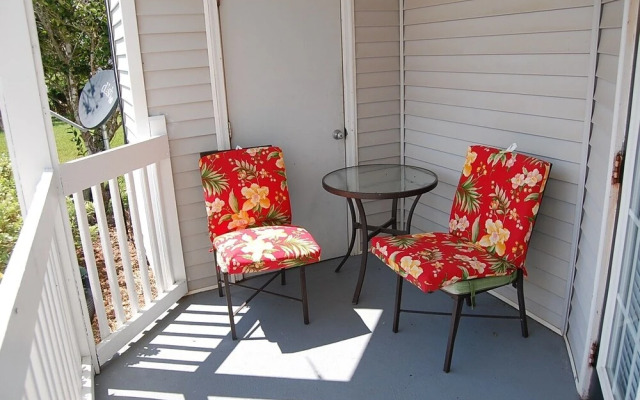 Colony Club M5 condo