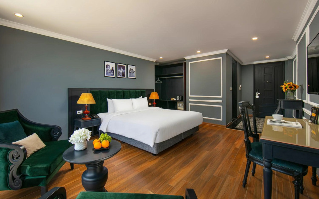 La Selva Premium Hotel – Guest Rooms – Hanoi