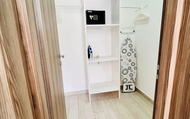 Relax Apto Pool And Golf View in Cana Pearl