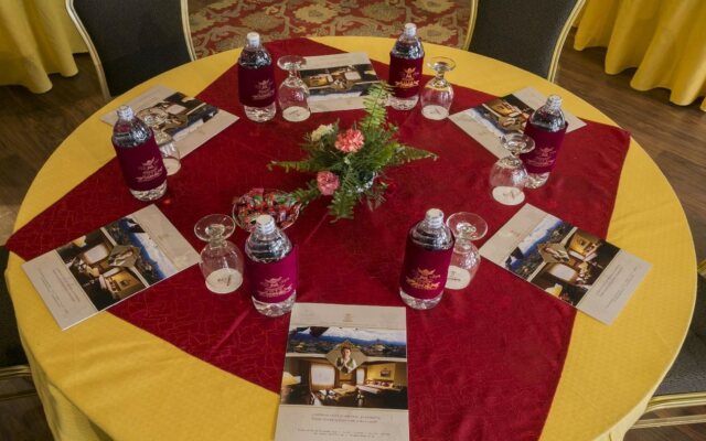 Hotel Tibet International