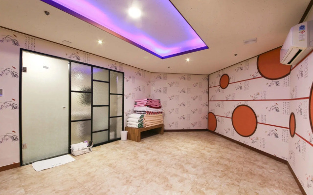 CC Business Hotel