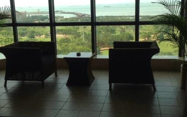 Baohua Harbour View Hotel