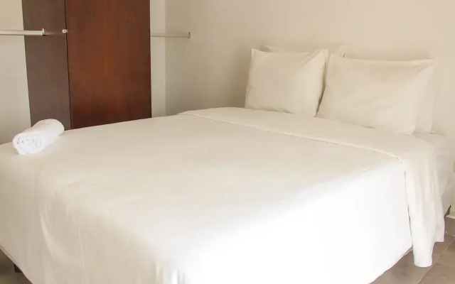 Campus Merida ApartHotel