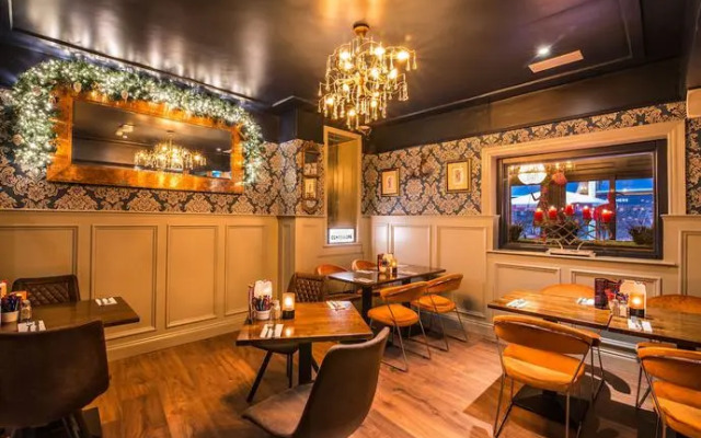 Churchill Residence Suites