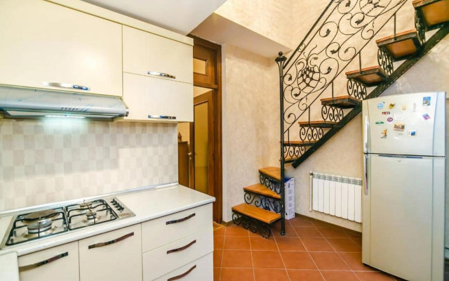 Nizami street shaurma 1