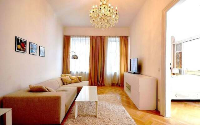 Vienna Residence Spacious & Tasteful Apartment in the 3rd District