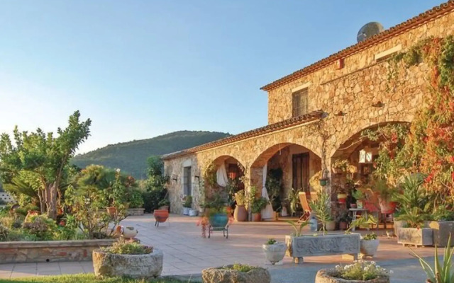 Inviting Villa in Calonge with Private Pool