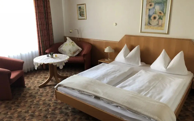 Hotel Hubertus Gernsheim
