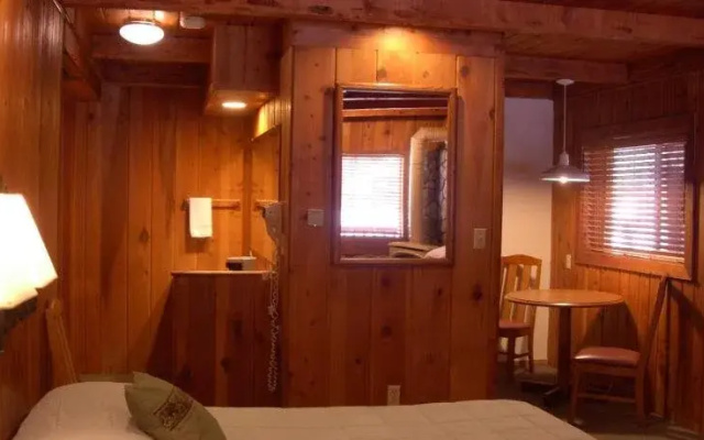 Timberline Lodge - Arnold - Bear Valley