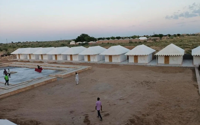 Maharaja Desert Camp