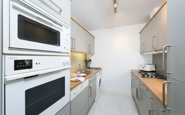 Luxurious 1BR Flat Near Tower Bridge